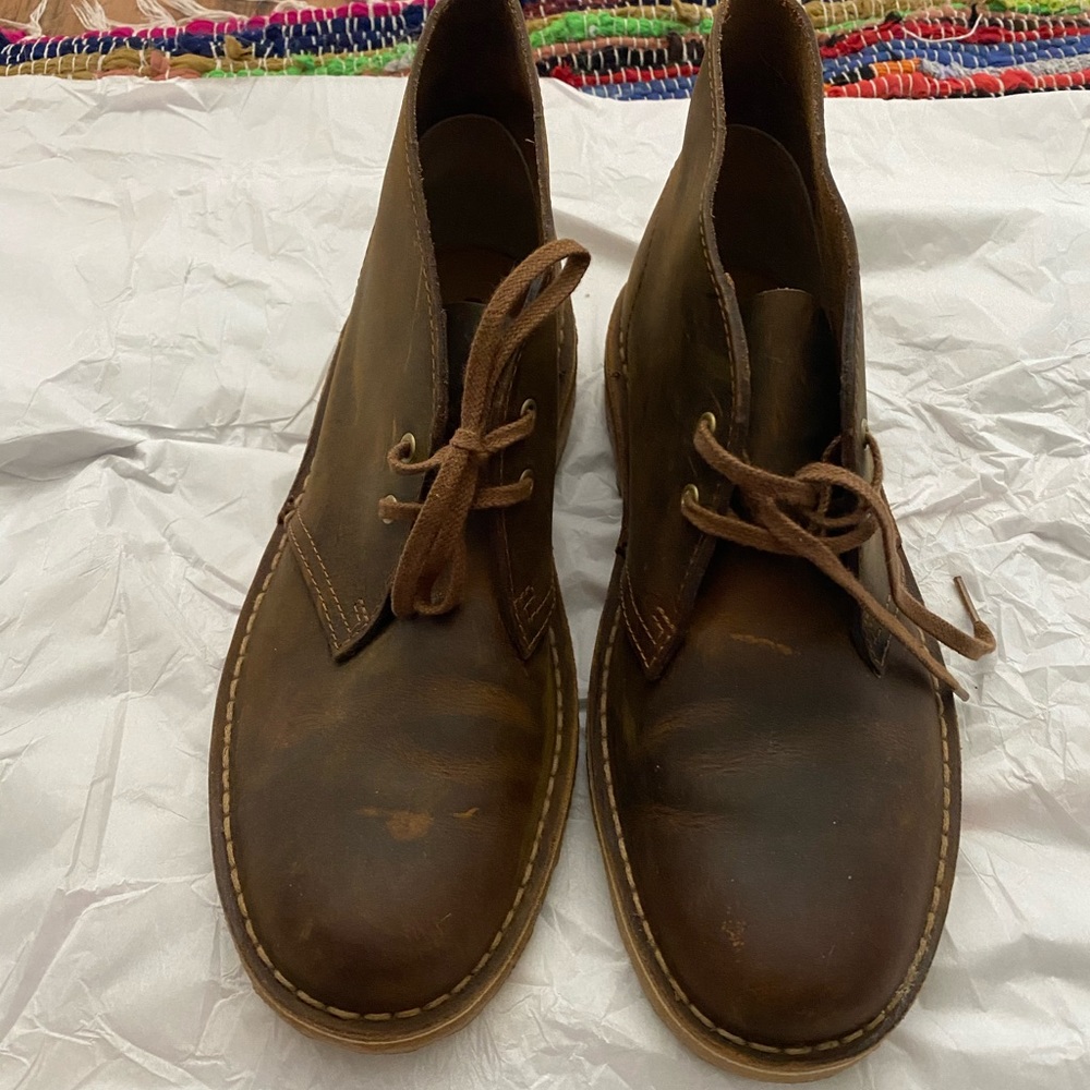 Clark’s Original Desert Boot Women’s Size 9